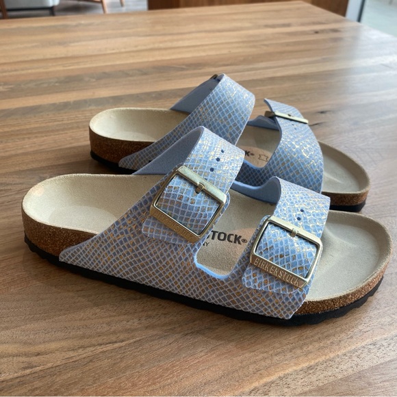 NWOT Birkenstock Arizona dusty blue flat shiny python sandals, size 38 - Picture 5 of 14